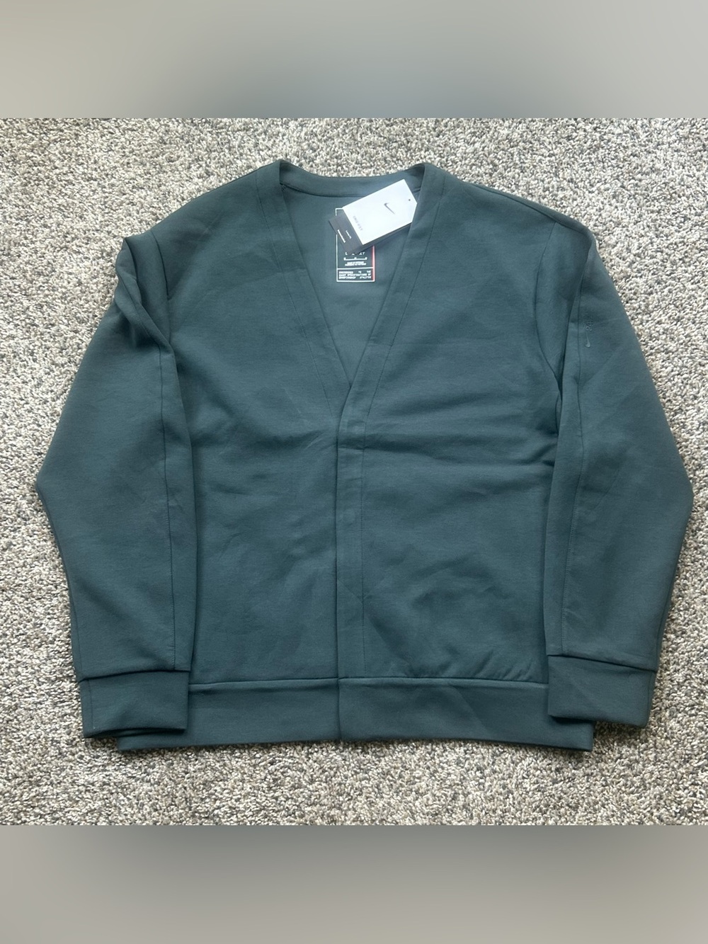 Nike Men's 24.7 ImpossiblySoft Dri-FIT Cardigan Seaweed Green Medium HQ6948-390